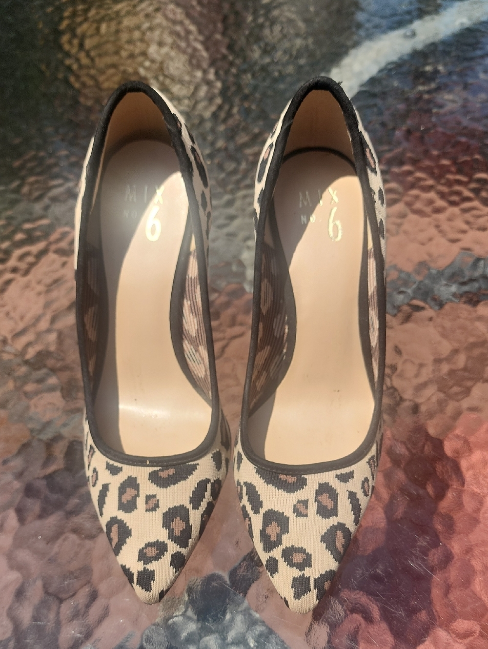Mix No. 6 Leopard-Print Pointed Toe Pumps in Black & Cream Size 8.5